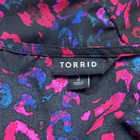 Torrid Georgette Tie-Front Blouse Leopard Black Size 2X - Picture 2 of 10